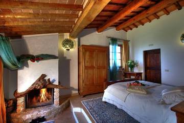 Agriturismo per 14 Persone in Montepulciano, Siena e dintorni, Foto 1