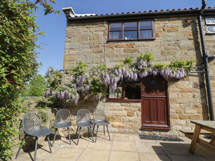 Goathland Cottage in Whitby, North York Moors National Park