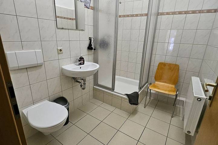 Sparzimmer Balditz - Guesthouse Bad Dürrenberg in Bad Dürrenberg, Saale-Unstrut