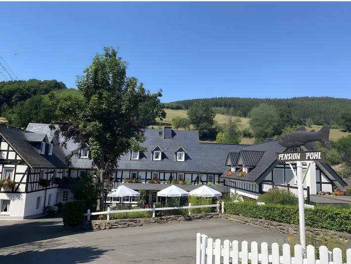 Ferienwohnung für 4 Personen, mit Garten und Sauna in Lennestadt