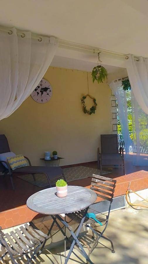 Location de vacances pour 8 personnes, avec vue et jardin, animaux acceptés à Foulayronnes - 2