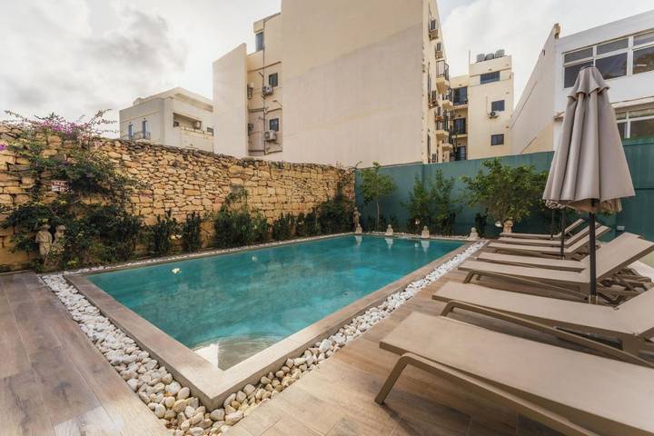Maison d’hôte pour 2 personnes, avec jardin ainsi que balcon et piscine à San Giljan - 4