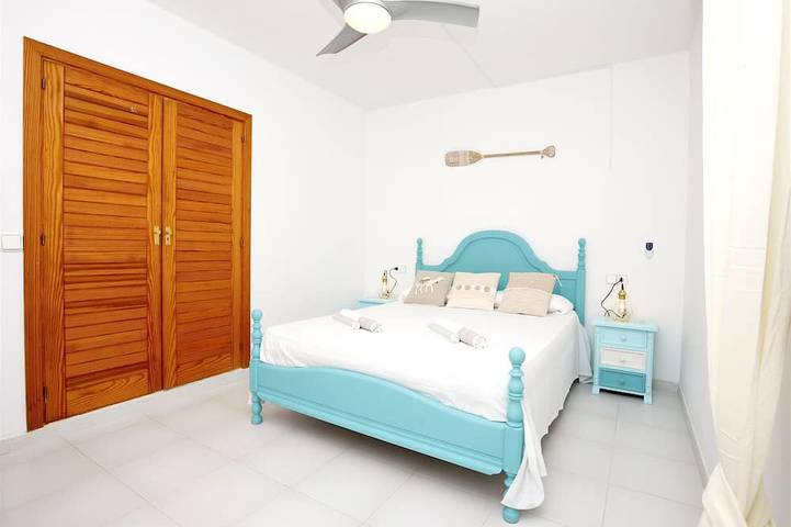 Ferienwohnung für 4 Personen, mit Garten und Balkon in Ses Covetes - 2