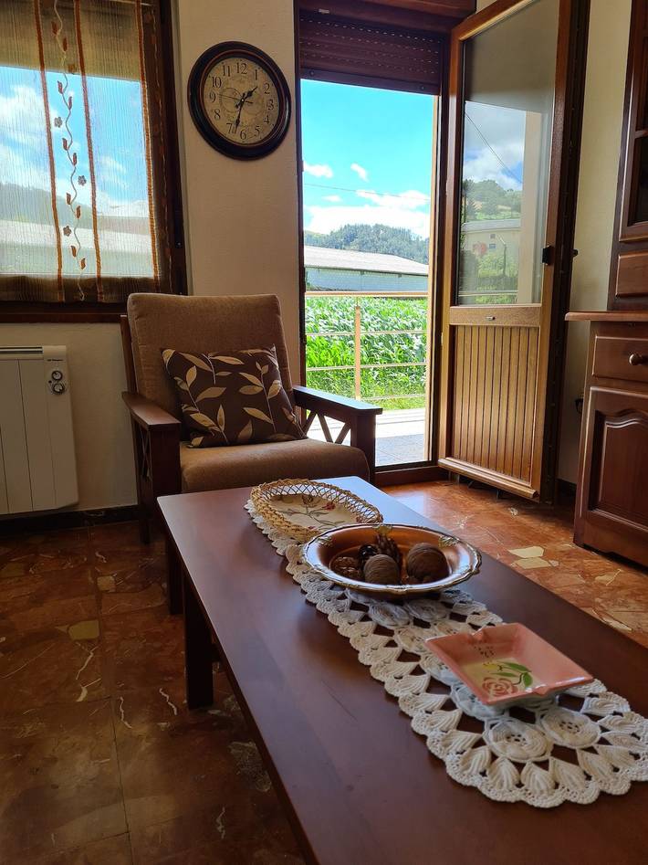 Casa rural para 6 personas, con jardín en Valdés 