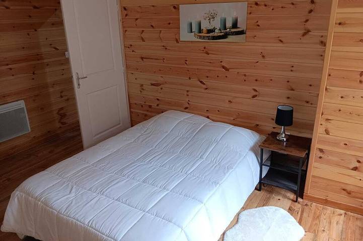 Gîte pour 19 personnes, avec Terrasse à Ustou - 4