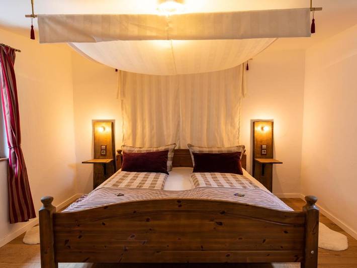 Ferienhaus für 19 Personen, mit Balkon und Terrasse sowie Ausblick in Neckar-Odenwald-Kreis - 3