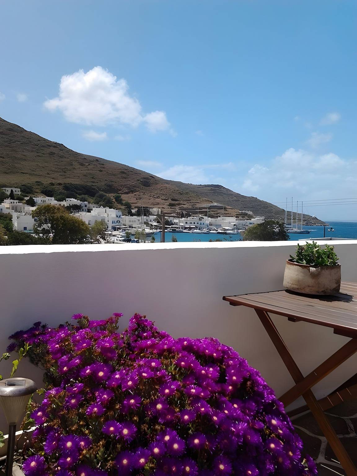 Einzimmer-Apartment Nr. 4 mit Meerblick, Wlan und Klimaanlage in Katapola, Amorgos