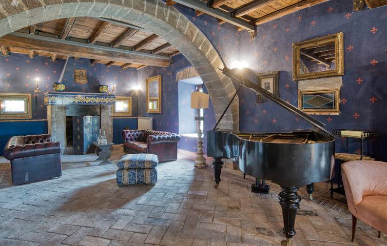 Acogedor apartamento de 2 dormitorios con piscina, terraza y WiFi in Montefiascone, Provincia de Viterbo