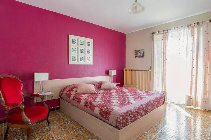 Tolles Haus mit 2 Schlafzimmern in Grasse in Grasse, Mittelmeerküste (Frankreich)