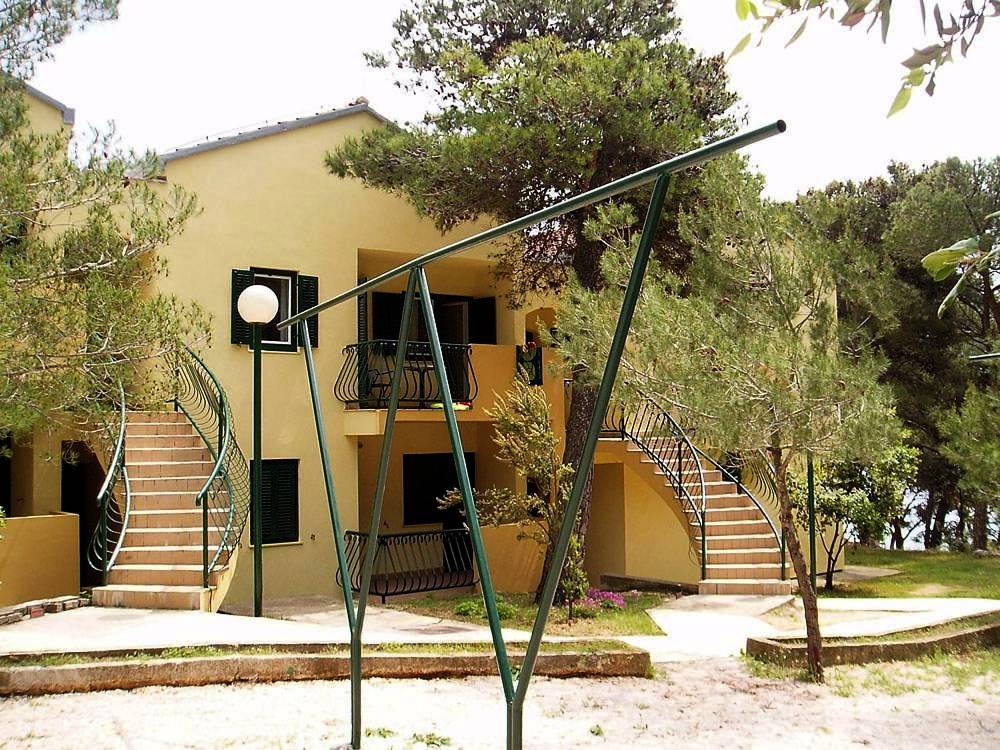 Ganze Wohnung, Kozarica Apartments in Ciuleanu-Veres Beach, Pakostane