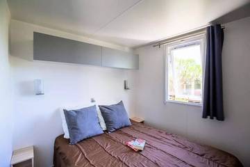 Mobil Home pour 4 Personnes dans Le Buisson-de-Cadouin, Périgord Pourpre, Photo 2