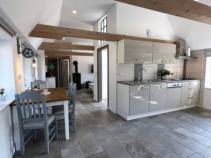 Fresen Hus - Terrasse, eingezäunter Garten, Eckbadewanne, Kamin in Humptrup, Nordfriesland