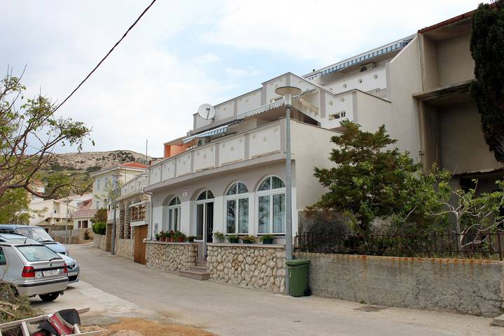 Appartamento intero, Appartamento di due stanze vicino alla spiaggia Metajna (Pago - Pag) -c in Metajna, Pag