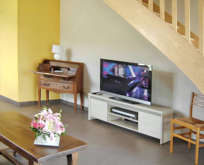 Location de vacances pour 4 personnes, avec terrasse, animaux acceptés dans La Vineuse sur Fregande - 2