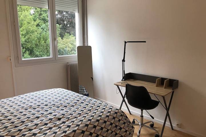 Appartement entier, 75 m2 # logia # parking # Bestofblo 4 # Insead in Fontainebleau, Seine-et-Marne