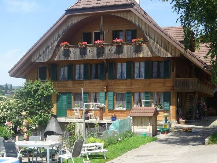 Apartamento de vacaciones para 4 personas, con jardín y terraza en Suiza