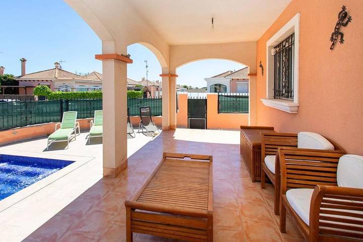 Casa rural para 6 personas, con piscina en Los Montesinos - 3