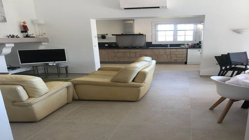 Ferienhaus für 7 Personen, mit Garten und Pool in Alpes-de-Haute-Provence - 2