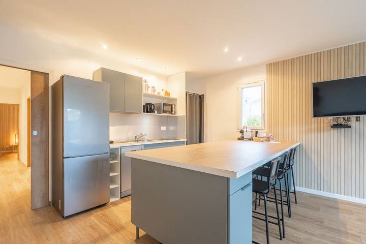 Casa de vacaciones «L'instant Fleuri» con terraza privada y Wi-Fi in Saint-Hippolyte (Charente-Maritime), Region de Rochefort