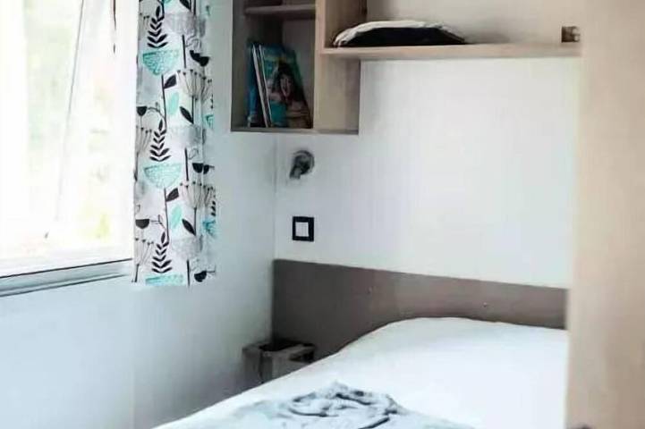 Mobil home pour 10 personnes à Monterblanc - 2