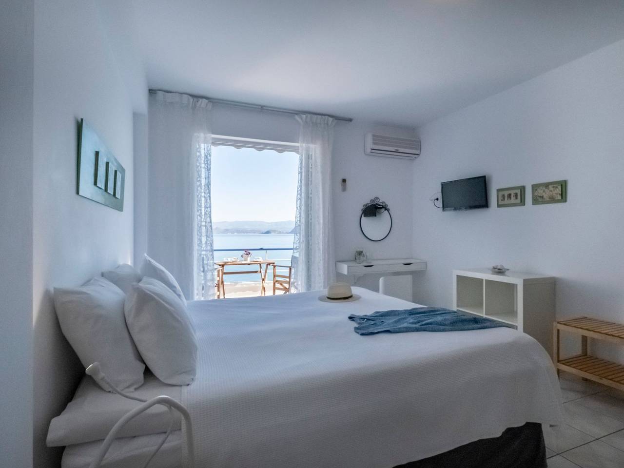 Ganze Wohnung, Appartement mit atemberaubendem Ausblick in Kiveri in Xiropigado, Kynouria