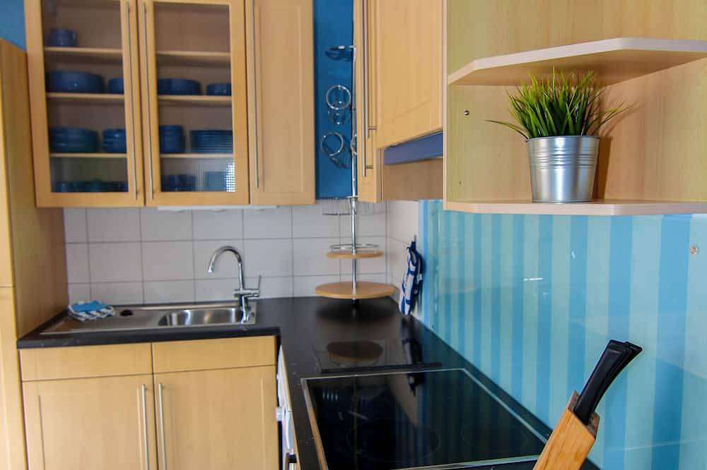 Ganze Wohnung, 100qm 3-Sterne-Ferien-Wohnung, Nähe Weserstrand+Nordsee, ruhige+schöne Lage in Nordenham, Wesermarsch