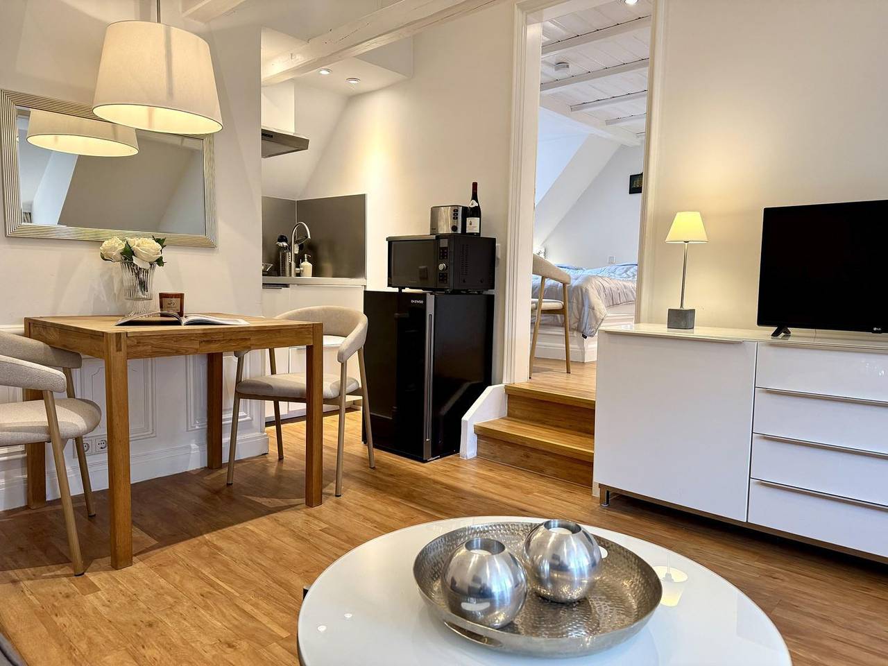 Ganze Wohnung, Charmantes 2-Zimmer App. mit Terrasse, Pkw-Stellplatz, Wlan. in Westerland, Sylt (Gemeinde)