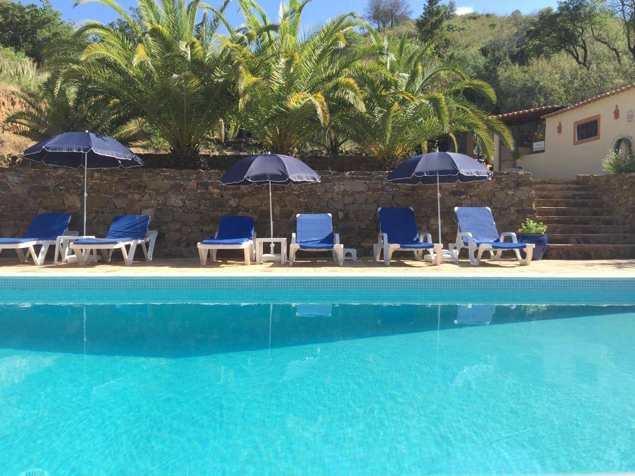 Studio with Pool View in S. Catarina da Fonte do Bpo, Distrito de Faro