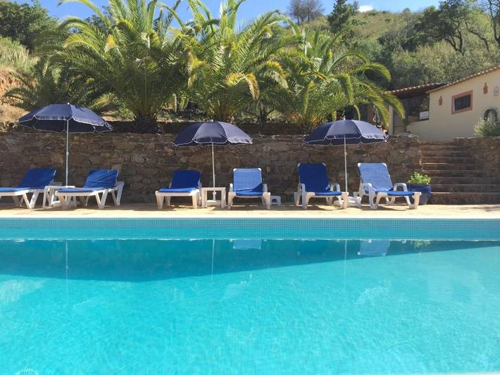 Location de vacances pour 2 personnes, avec vue ainsi que jardin et piscine dans Santa Catarina da Fonte do Bispo - 3