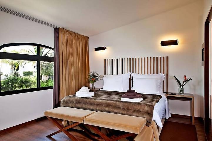 Hotel per 2 persone, con giardino e piscina - 1