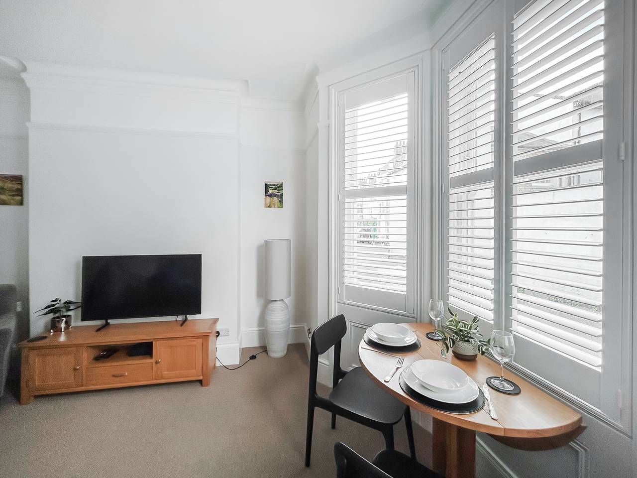 Entire apartment, Pebble Hideaway - Uk50551 in Worthing, West Sussex