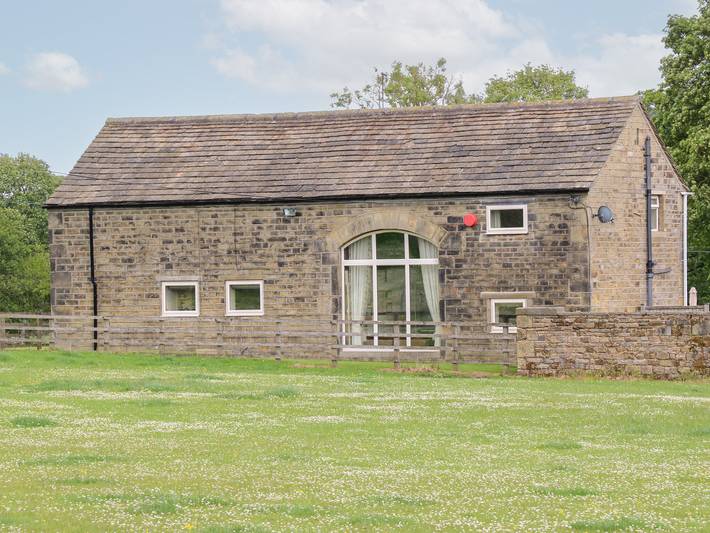 Holiday rental for 7 people, with garden in Barnsley