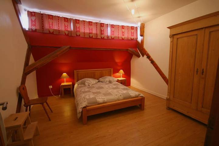 Appartement entier, Gîte du vigneronAppartement Duplex centre ville de Turckheim ( Climatisé ) in Turckheim, Région de Colmar