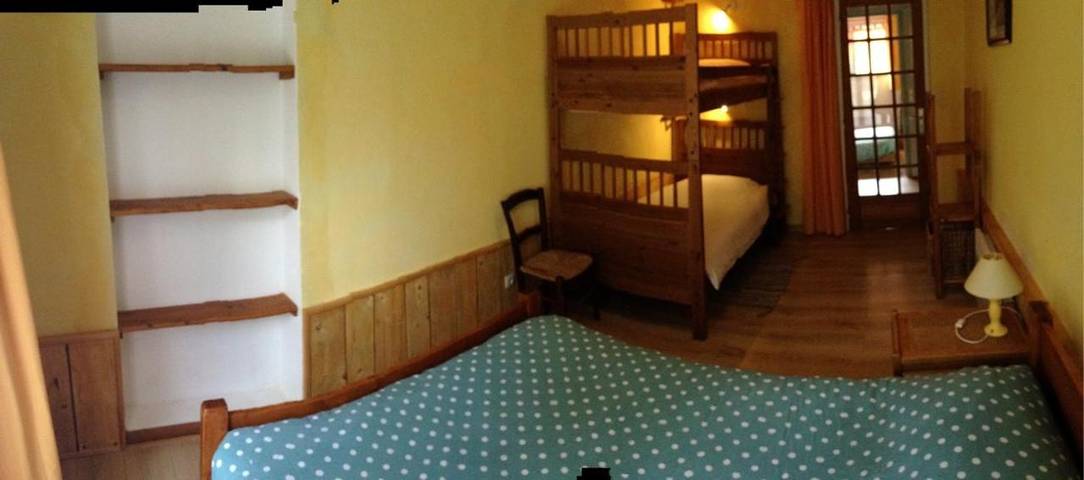 Location de vacances pour 10 personnes, avec jardin et vue à Fougax-et-Barrineuf - 4