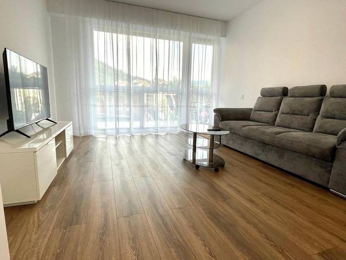 Gîte pour 6 personnes, avec vue et piscine ainsi que sauna et terrasse à Sinaia - 4