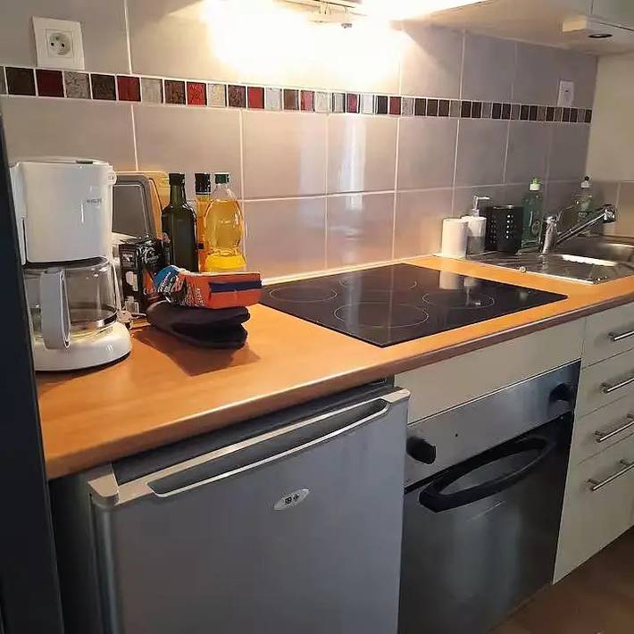 Gîte pour 3 personnes, avec piscine à Chirac - 4
