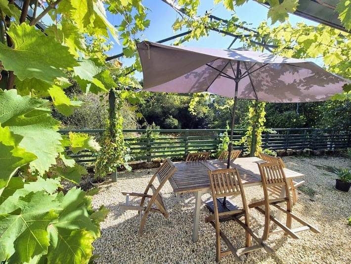 Maison d’hôte pour 4 personnes, avec terrasse et jardin