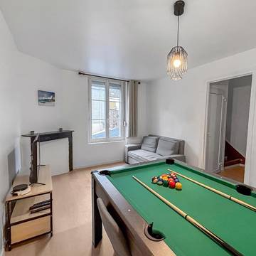 Gîte pour 4 personnes, avec sauna et jacuzzi à Saint-Quentin