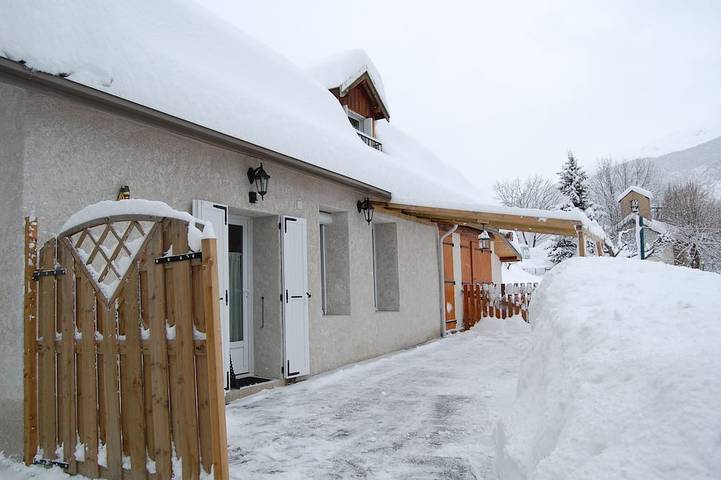 Ferienhaus für 6 Personen, mit Terrasse und Garten - 1