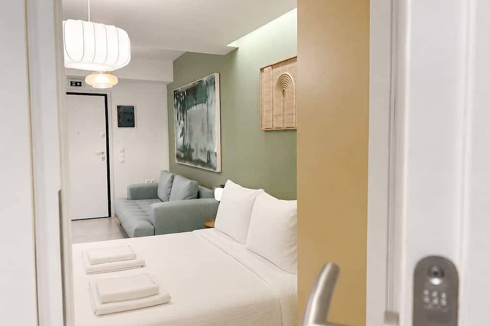 Entire apartment, Galleria Romvis – Iv in Central Section of Athens, Athens