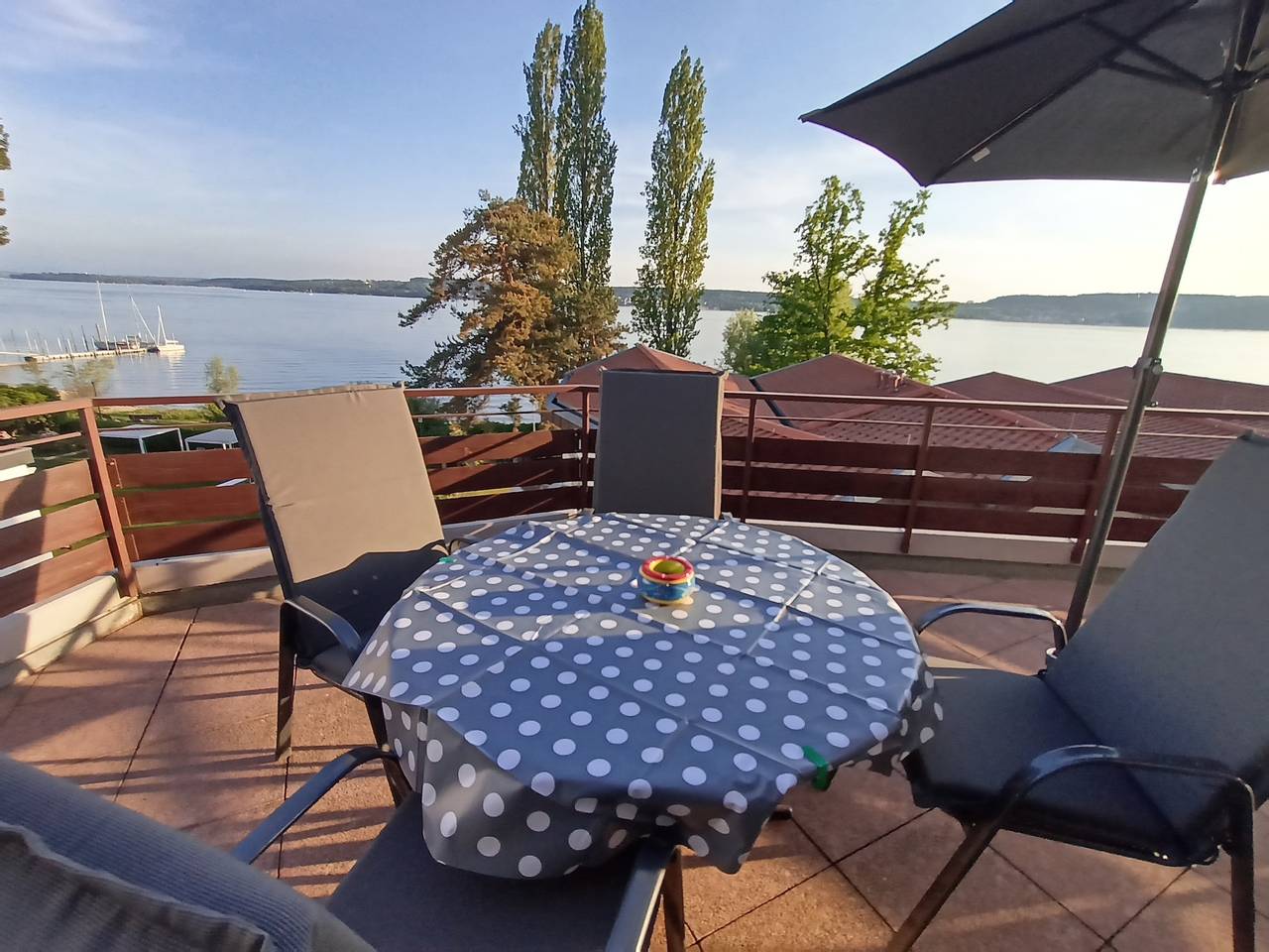 Apartamento vacacional entero, Bodensee Apartment Überlingen Strandweg in Überlingen, Region Bodensee-Oberschwaben