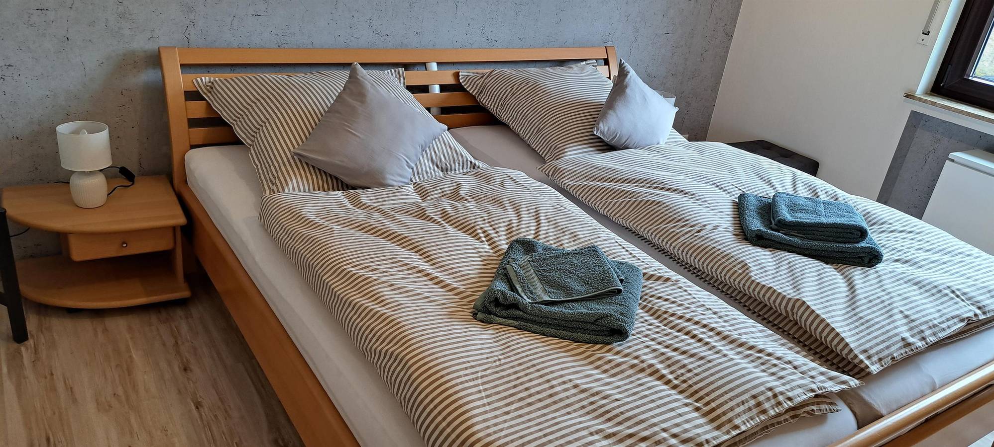 Ganze Ferienwohnung, Neue Allergiker-Ferienwohnung mit Terrasse im Ww in Altenkirchen & Umgebung