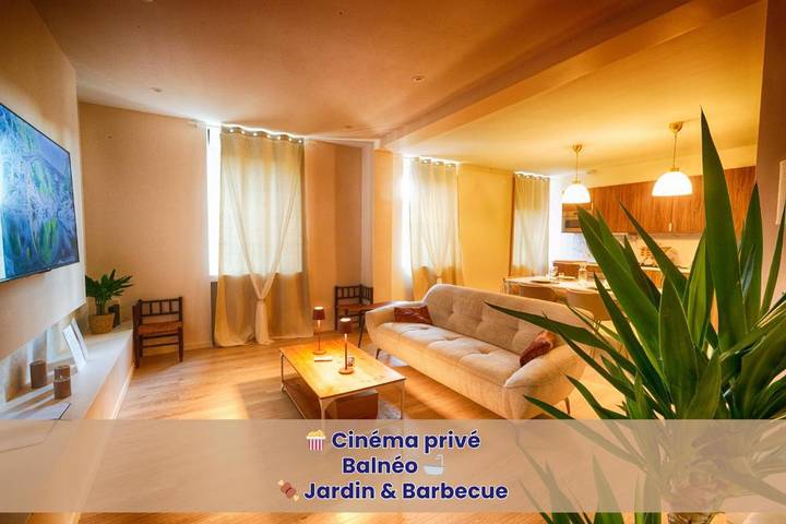 Appartement de vacances pour 5 personnes, avec jardin et jacuzzi