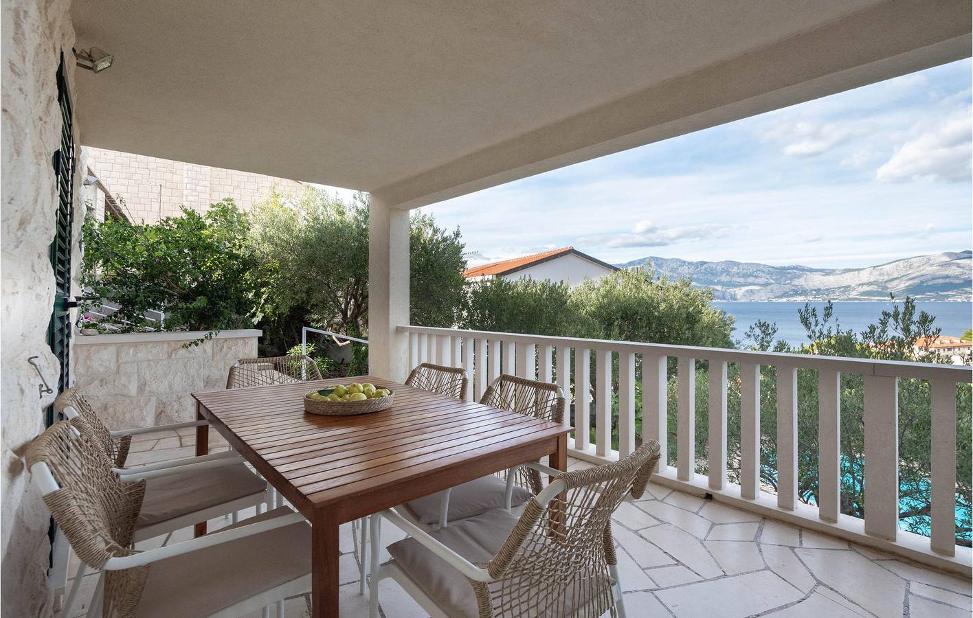 Ferienhaus für 8 Personen mit Pool in Postira, Brac