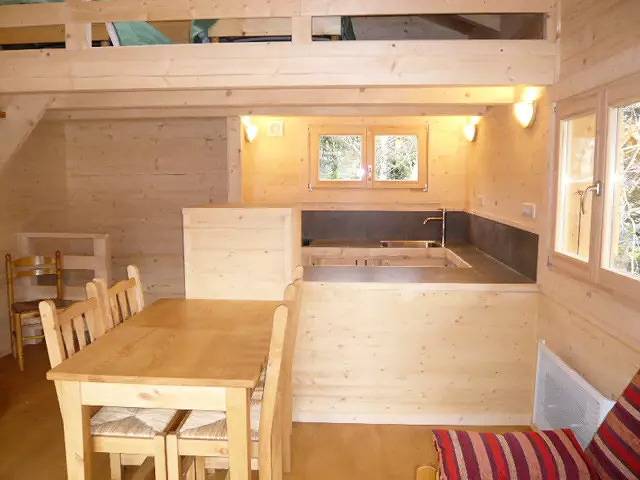 Chalet pour 10 personnes, avec balcon, animaux acceptés dans le Vercors - 2