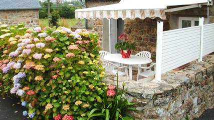 Gîte pour 4 personnes, avec terrasse, animaux acceptés à Lanmodez