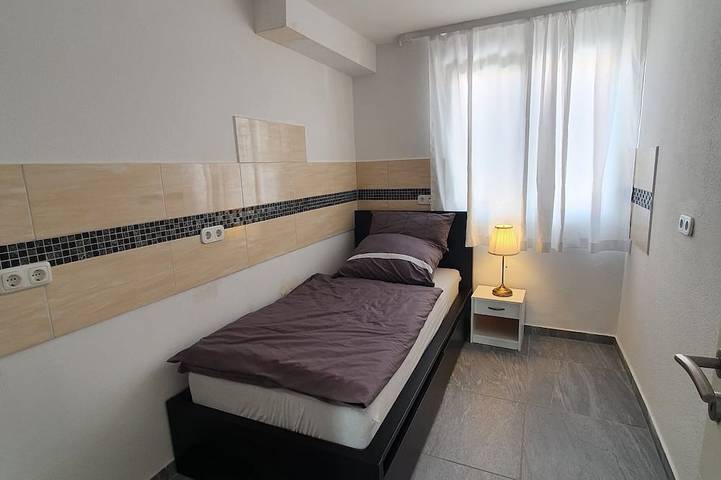 Ganze Wohnung, Ferienwohnung / Monteurswohnung in Bad Soden am Taunus, Main-Taunus-Kreis