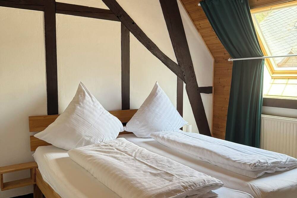 Ganze Wohnung, Großzügige Familien-Ferienwohnung nahe Cochem in Ernst, Cochem-Zell