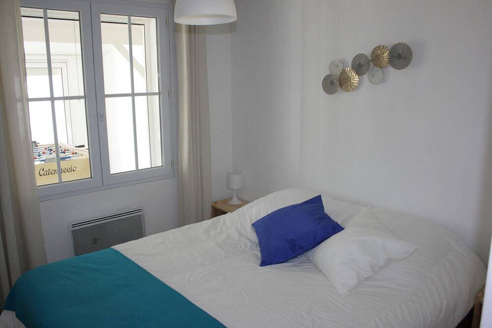 Villa con piscina climatizada cerca del mar y el bosque in Saint-Vincent-sur-Jard, Vandea