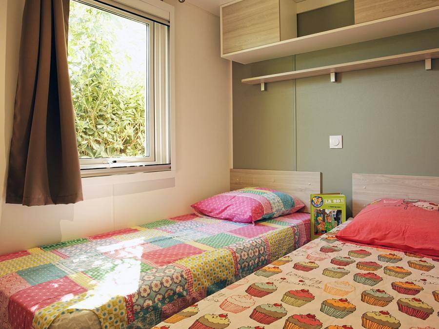 Camping Abri de Camargue - Mobilheim 4 personen - Mobilheim Select Tv Lv Clim Wifi - 2 Zimmer - 4 Personen in Le Grau-du-Roi, Côte d'Améthyste